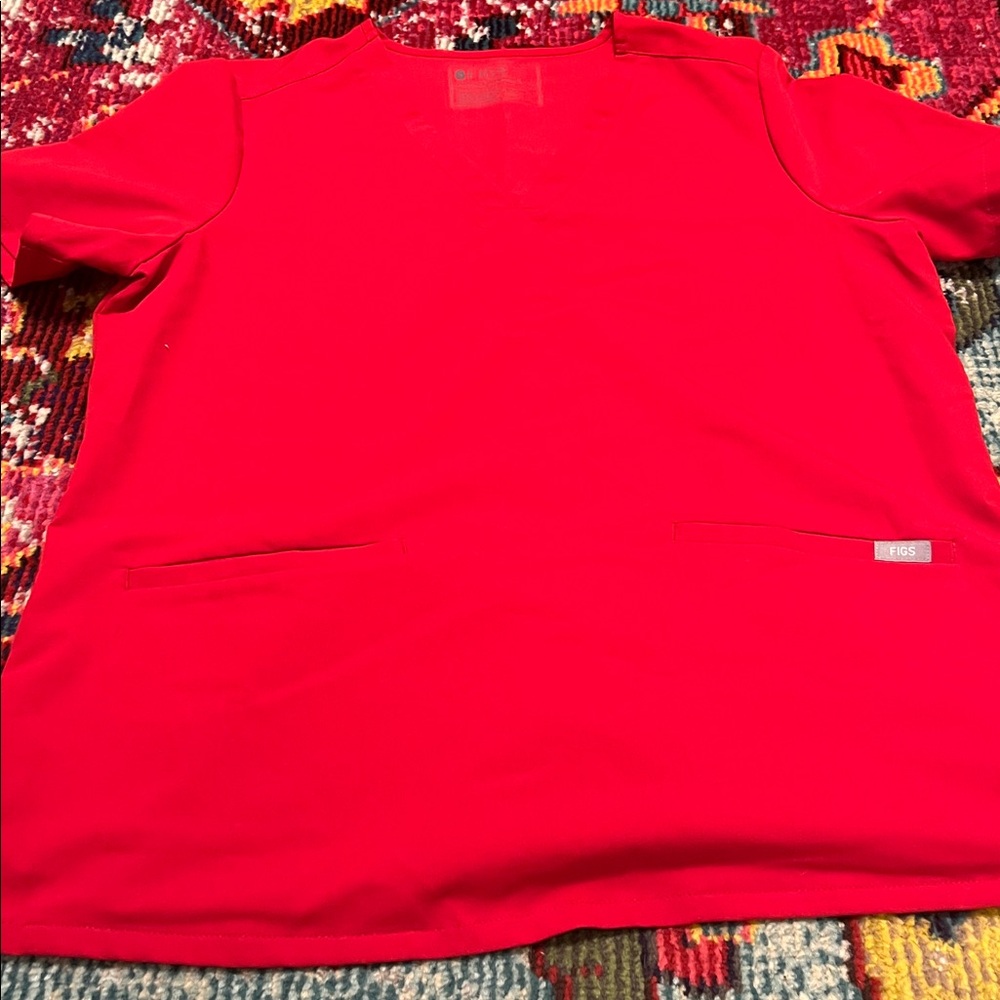 Figs women’s Red Scrub Top - Picture 3 of 4